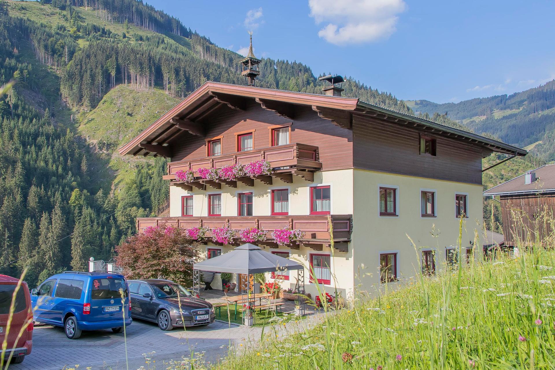 Hinterbichlhof · Apartments